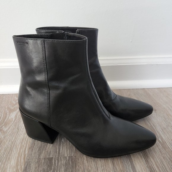 Vagabond Shoes - Vagabond Black Booties (Size 6)